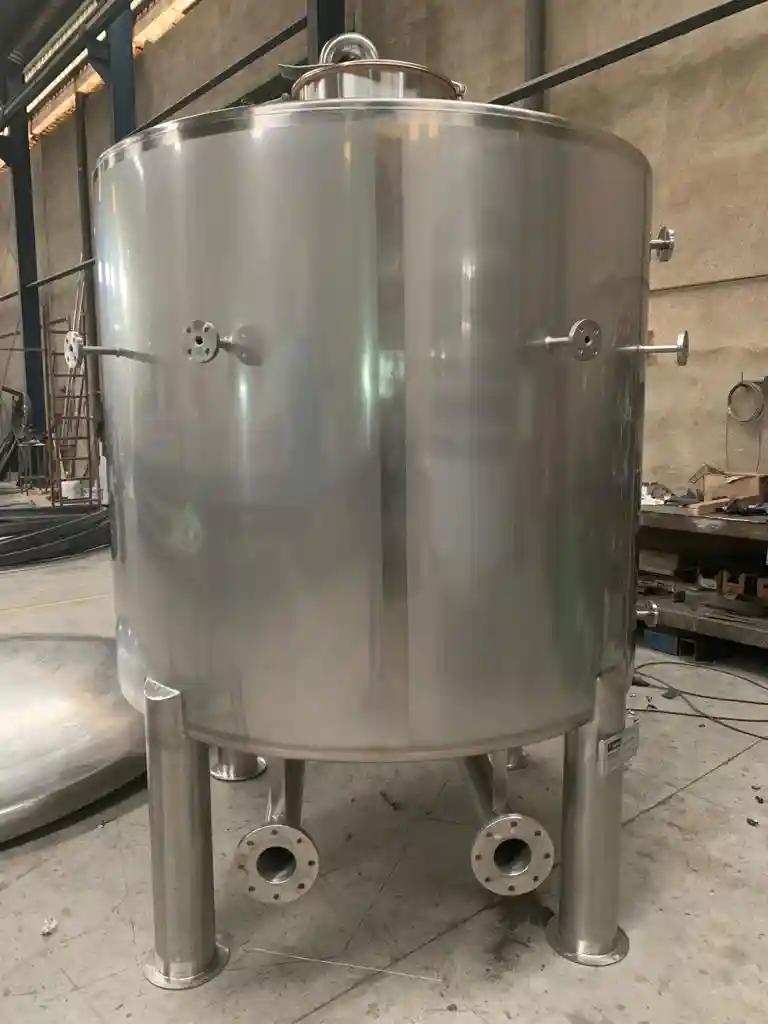 2 DEPOSITOS INOX